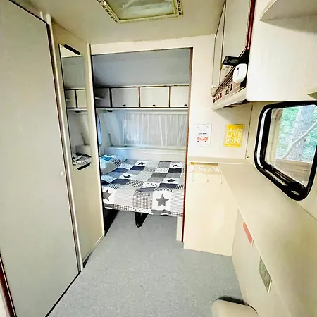 אתר קמפינג каравана безвремие