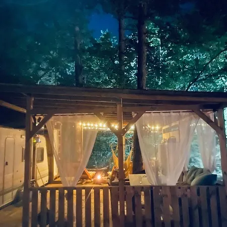 каравана безвремие Campsite Chernomorets
