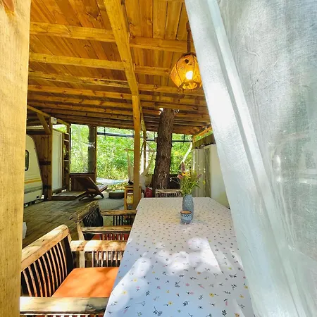 אתר קמפינג каравана безвремие צ'רנומורץ